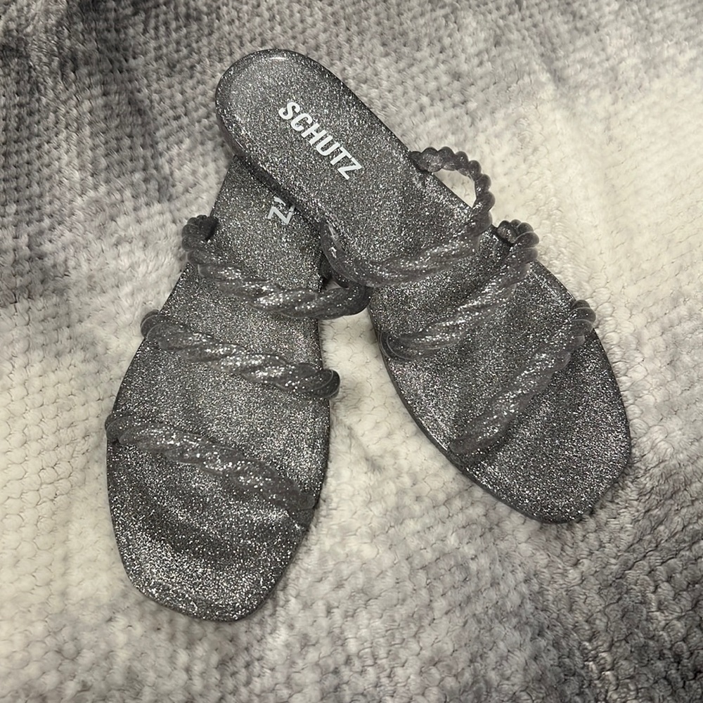 BNWT Schutz jelly sandals size 7